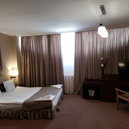 Art Hotel Varna Luaran gambar