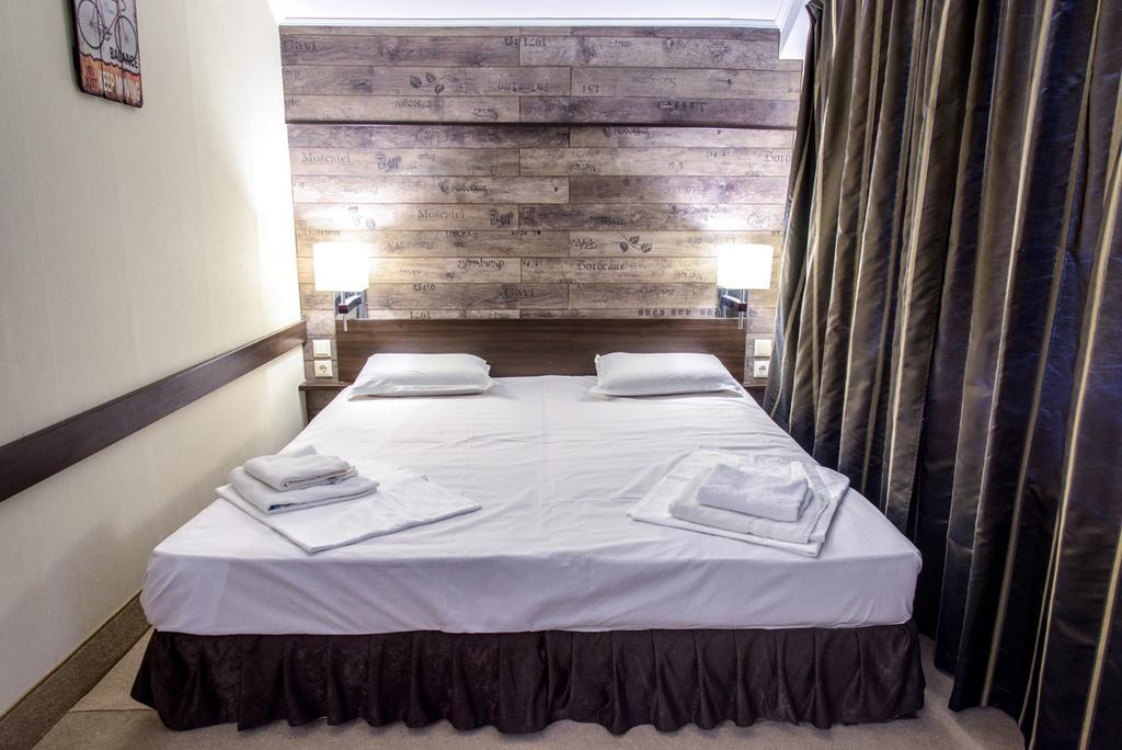 Art Hotel Varna Luaran gambar