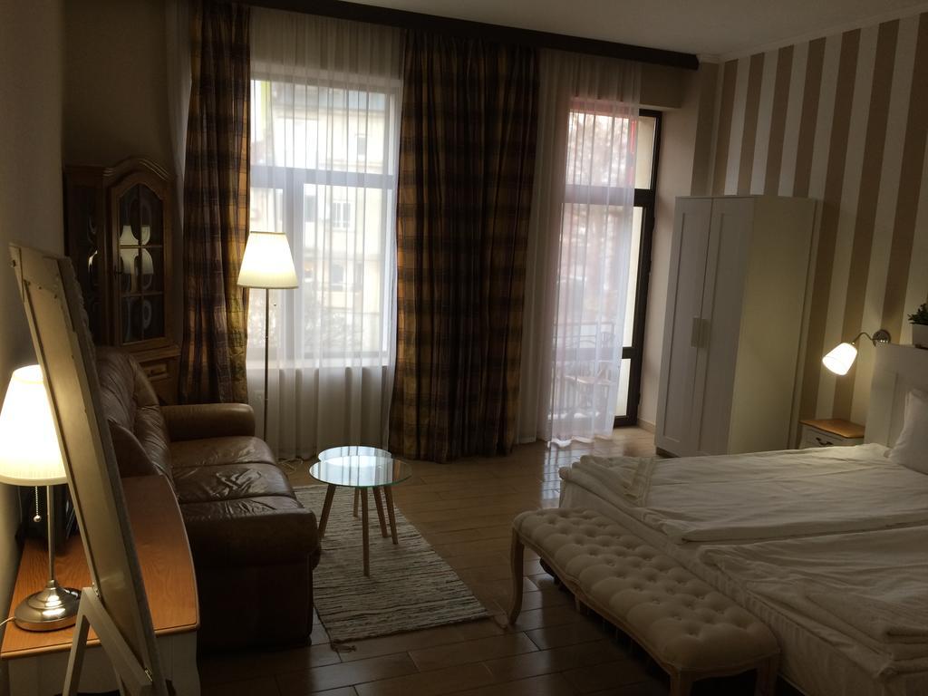 Art Hotel Varna Luaran gambar